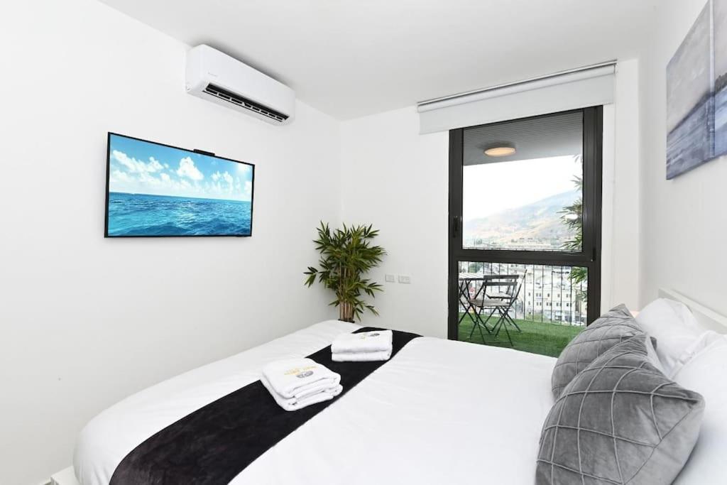 L.T.D- My View. 2 Bedroom Apartment By The Lake. Tiberíades Exterior foto