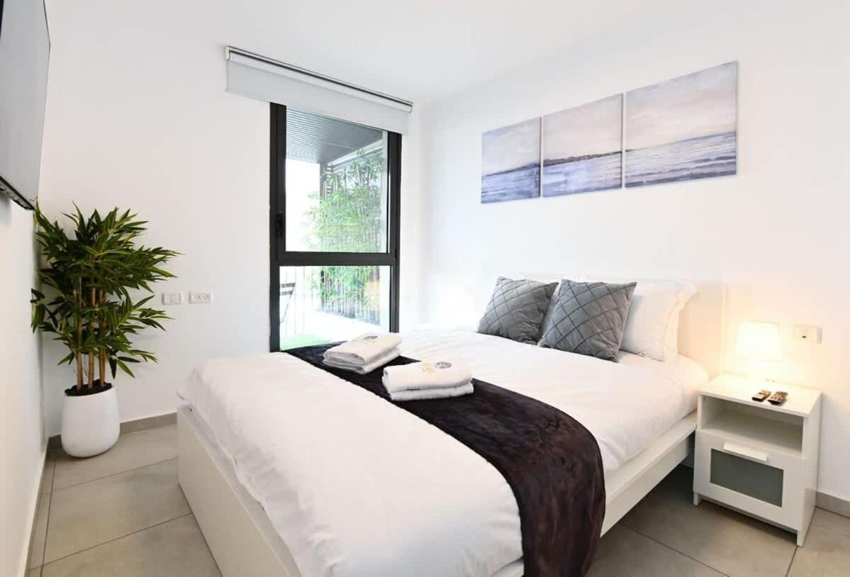 L.T.D- My View. 2 Bedroom Apartment By The Lake. Tiberíades Exterior foto