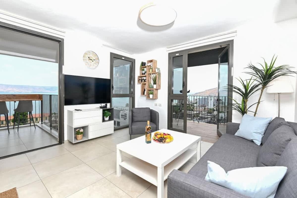 L.T.D- My View. 2 Bedroom Apartment By The Lake. Tiberíades Exterior foto