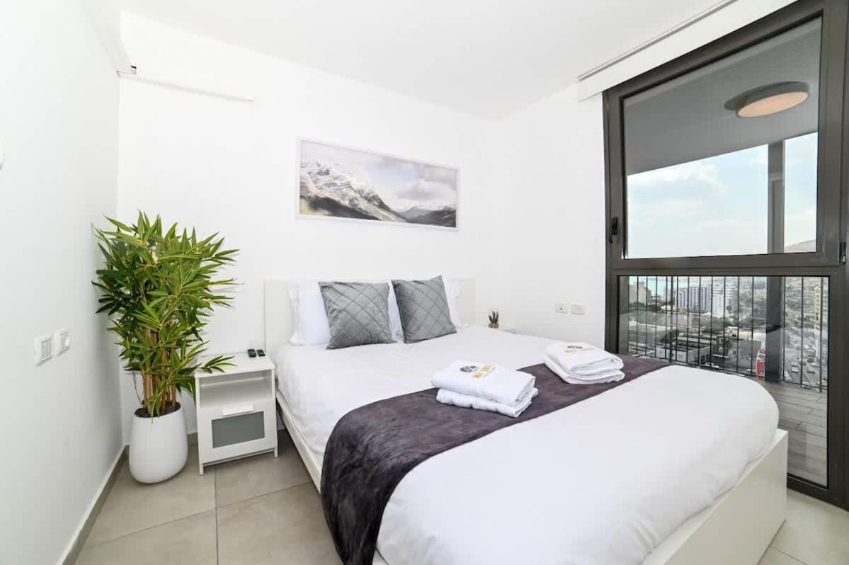 L.T.D- My View. 2 Bedroom Apartment By The Lake. Tiberíades Exterior foto